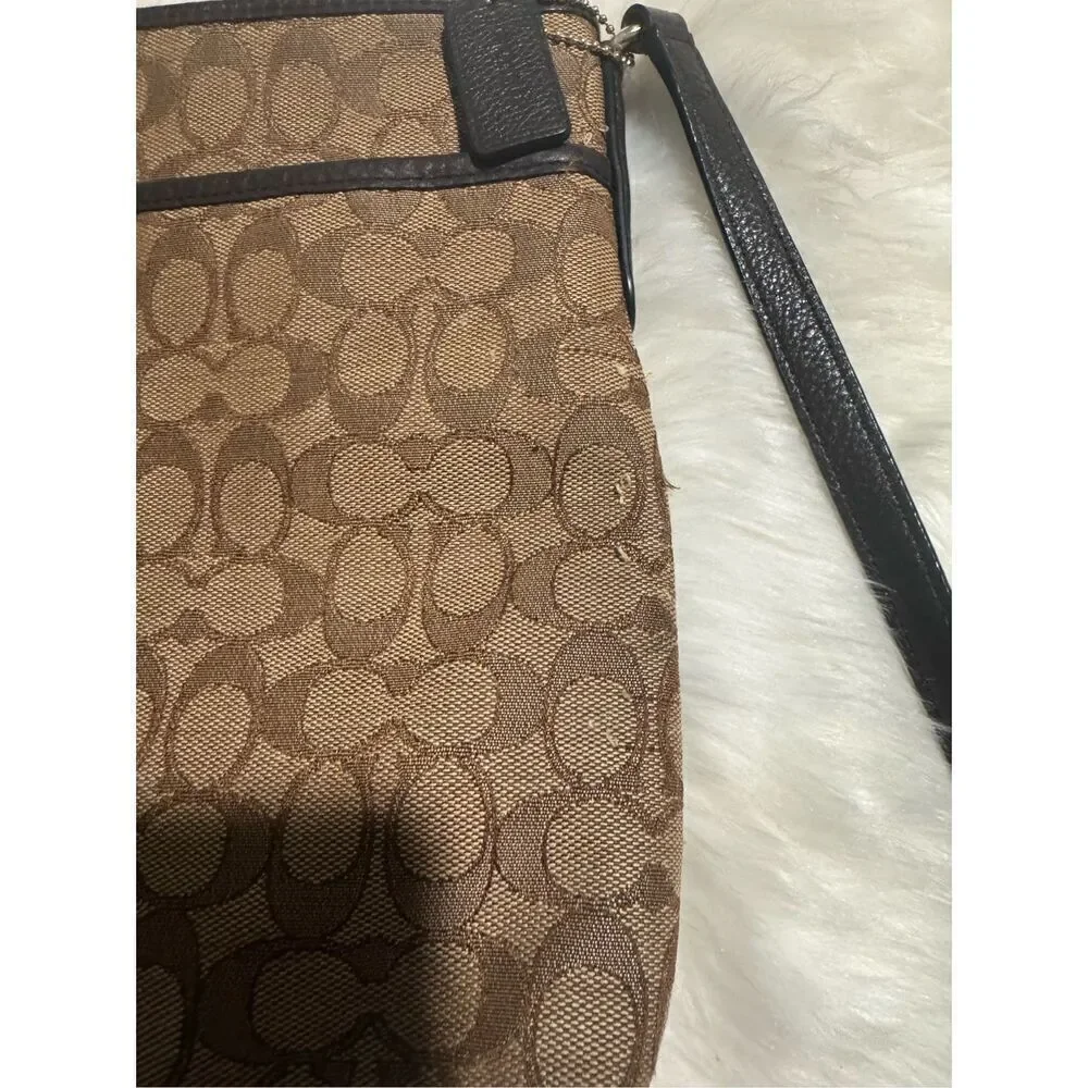 Coach signature crossbody